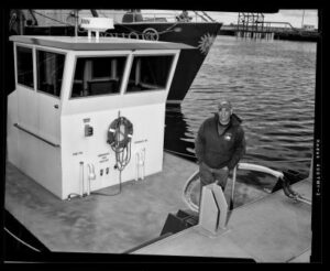 Working on the Waterfront: An Illustrated Talk by Phil Mello @ New Bedford Fishing Heritage Center